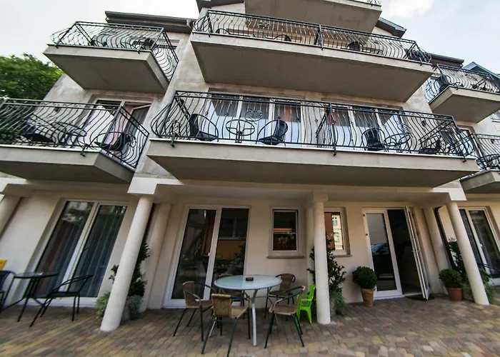 Villa Lamar